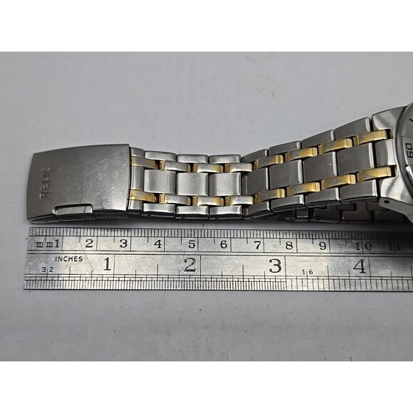 Relic by Fossil Gold Silver Two Tone Diamond Date Watch 50M Quartz New Battery - Picture 11 of 12